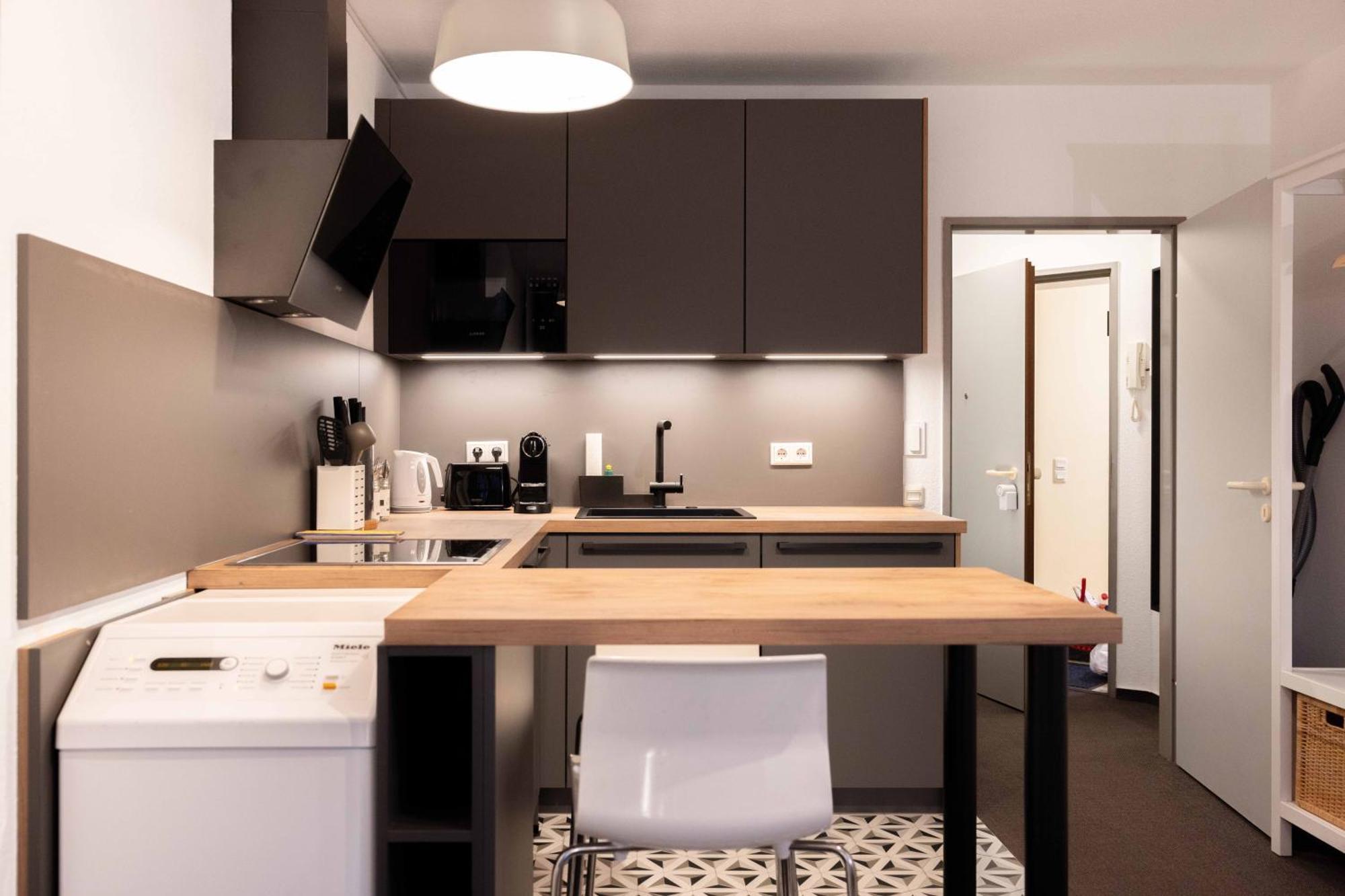 Zentrale Ruhige Wohnung Mit Parkplatz Paderborn Ngoại thất bức ảnh